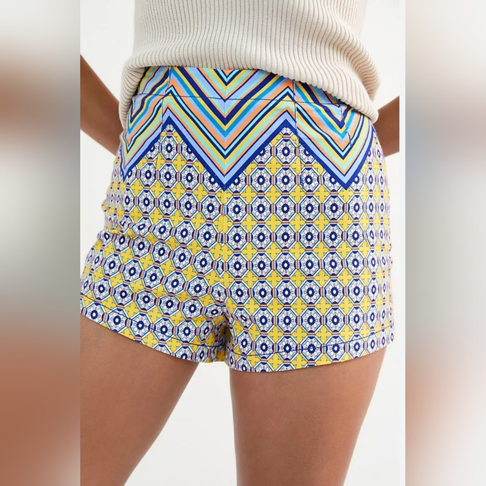 Anthropologie Colorful Geo Printed High Rise Relaxed Shorts - Picture 2 of 8